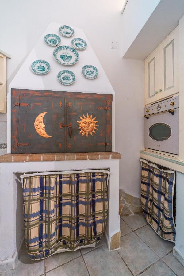 Mono Millelire Apartment Ла Мадалена Екстериор снимка